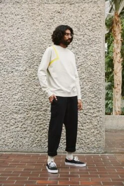 Concrete Utopia Sweater By Apparel & Lovers -Books Store 191112 BARBICAN 02 546