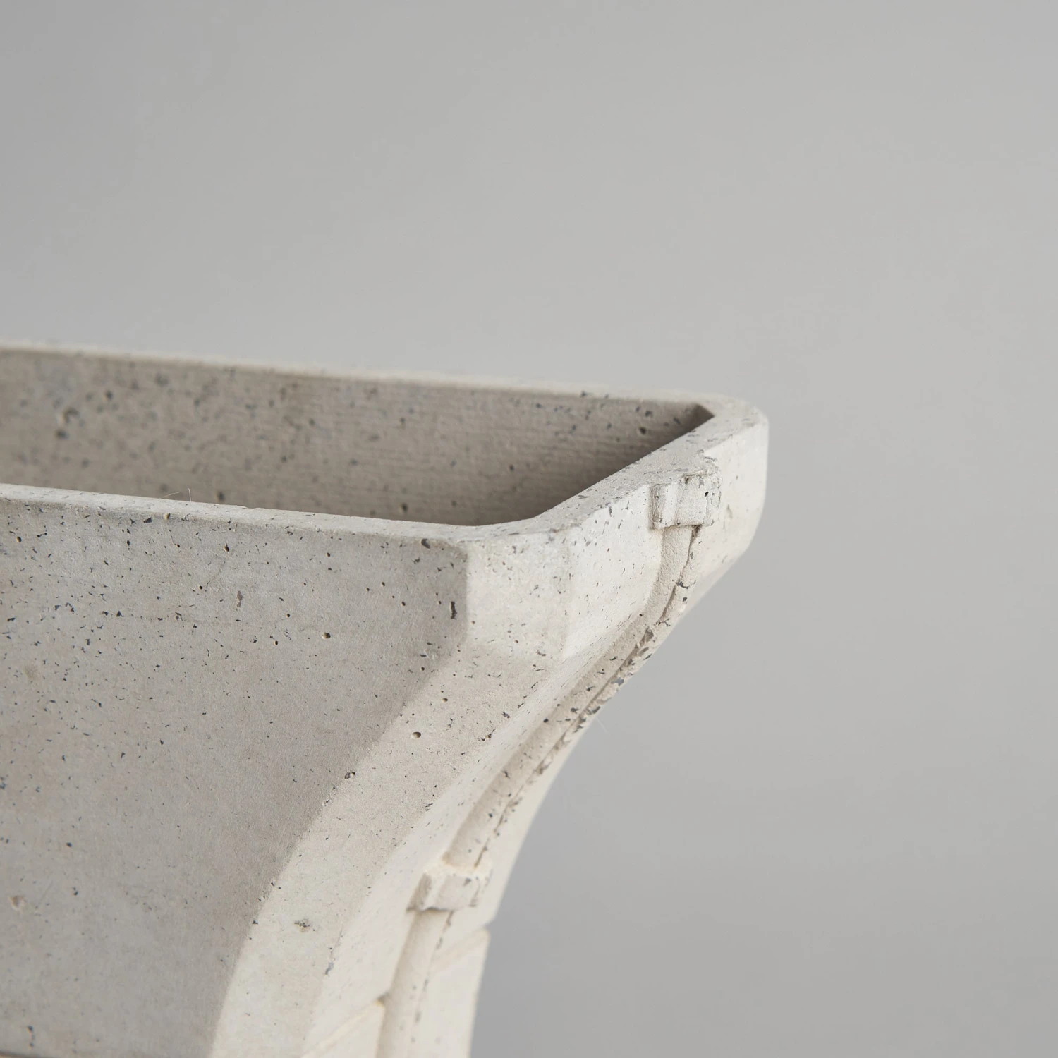 Metro Vase By Tiipoi 5 Metro Vase By Tiipoi - Image 3