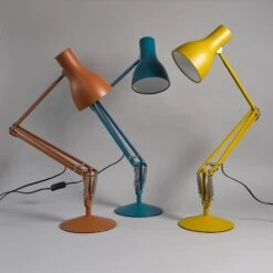 Sienna Type 75™ Desk Lamp -Books Store SiennaAnglepoise3